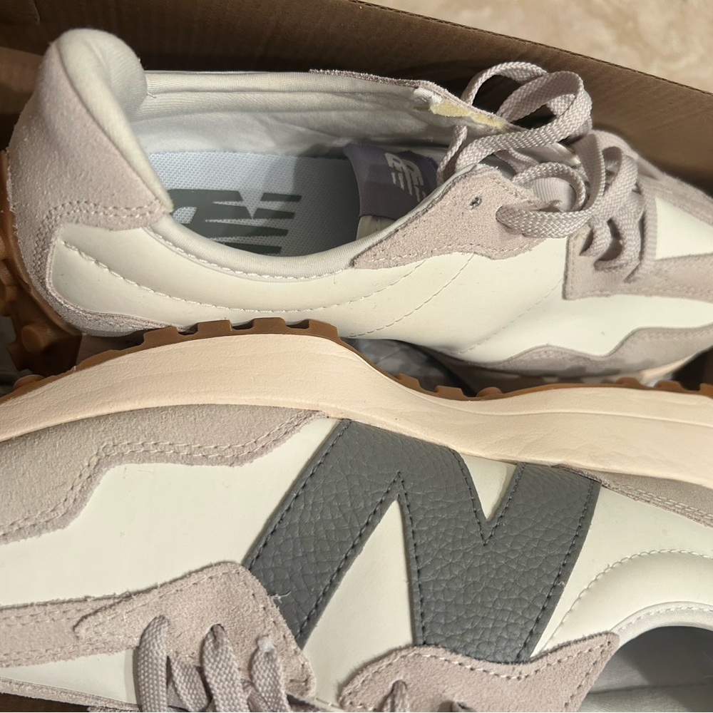Never worn, Brand New Balance Cream & Gray Retro Runner with Gum Sole - Picture 3 of 5